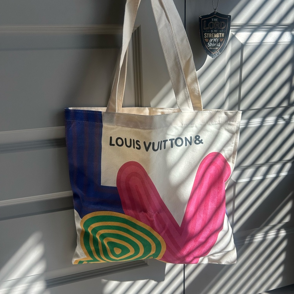 Louis Vuitton VIP Exhibition Japan canvas tote
